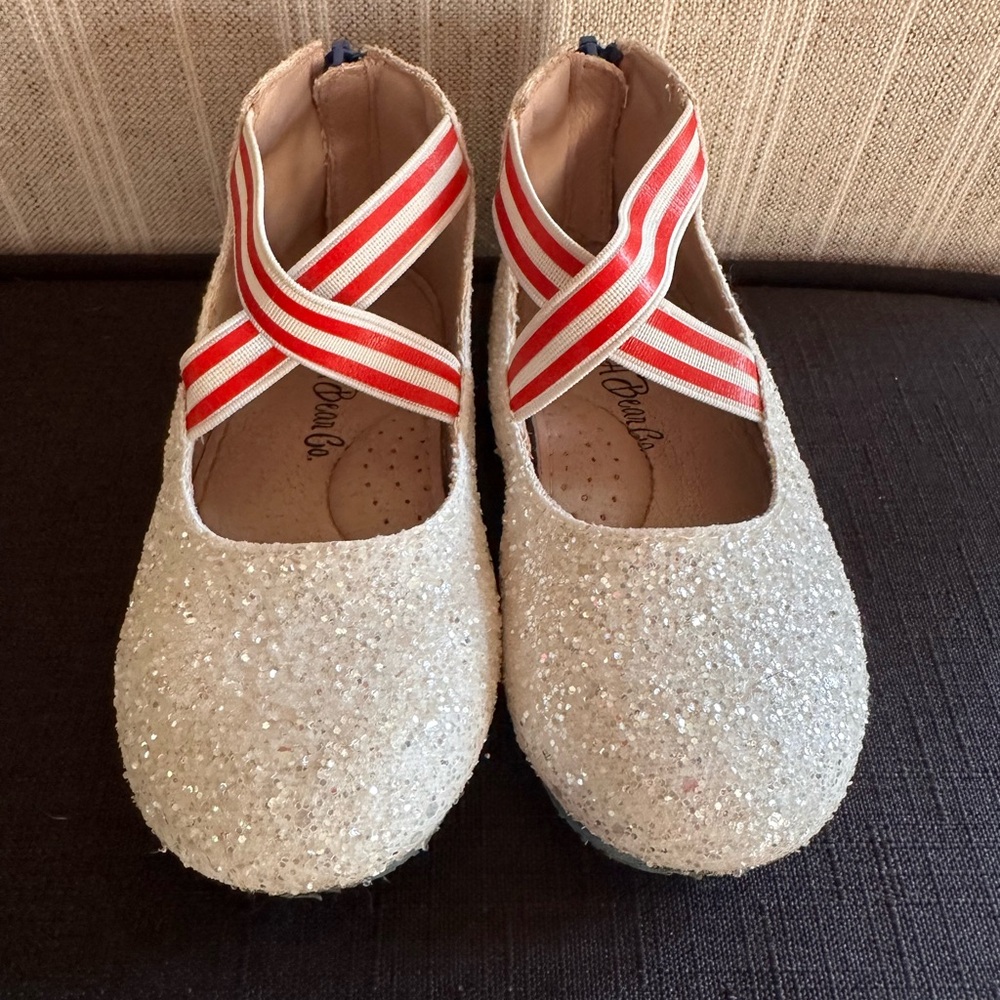 A Bear Co Jamberry Glitter Ballerinas. Size US 8 toddler